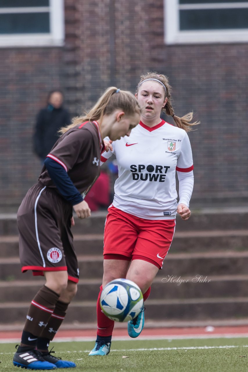 Bild 368 - B-Juniorinnen Walddoerfer - St.Pauli : Ergebnis: 4:1